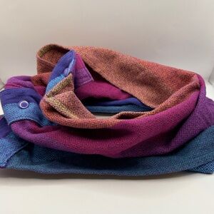 Girosol Double Rainbow snap cowl